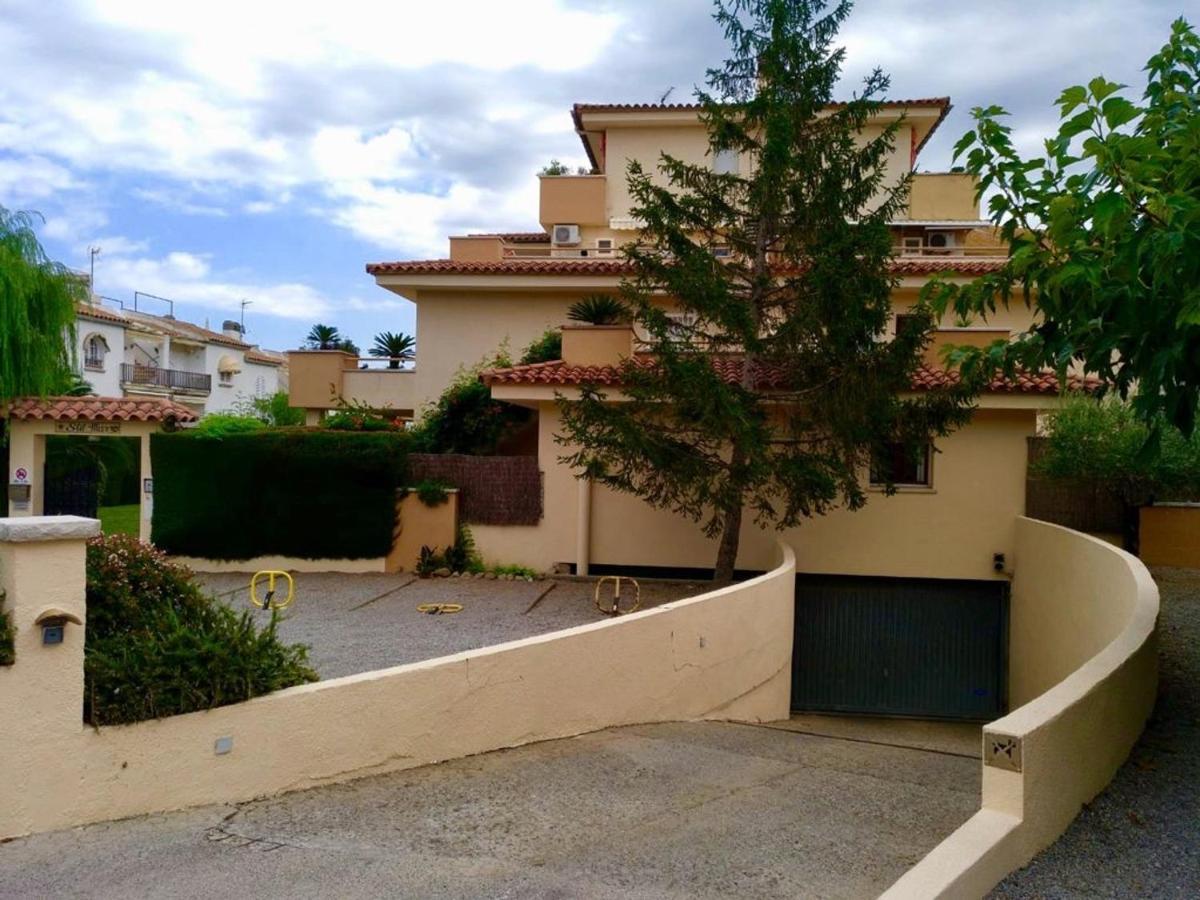 Apartamentos Stil Mar Anna - L'Escala Stil Mar מראה חיצוני תמונה